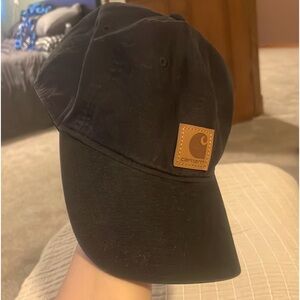 Carhartt hat black